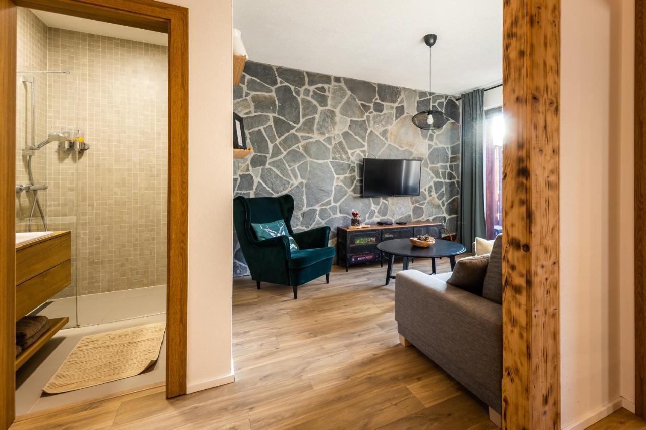 Lucnica Apartments Тале Экстерьер фото